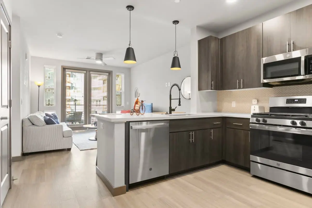CozySuites PHX RORO Pets, Gym, Pool! 1BR