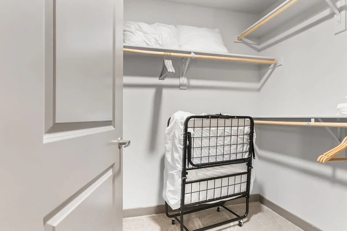 CozySuites PHX RORO Pets, Gym, Pool! 1BR