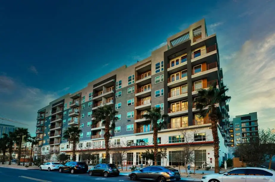 CozySuites PHX RORO Pool, Pets, Gym! 1BR