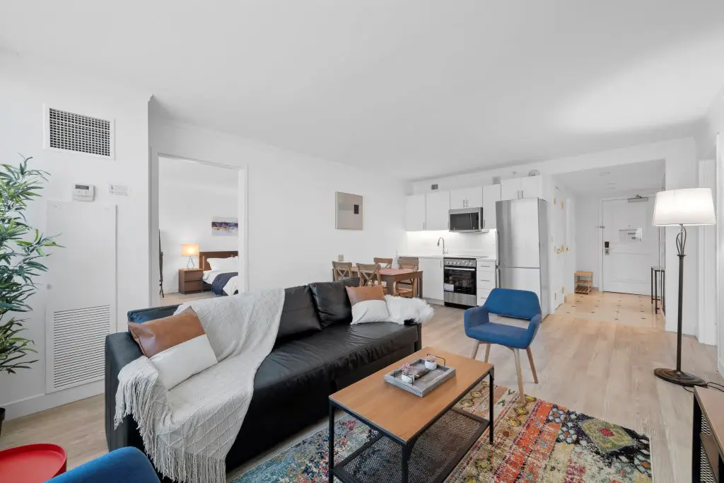 1BR 2BA Condo | CozySuites at Showboat