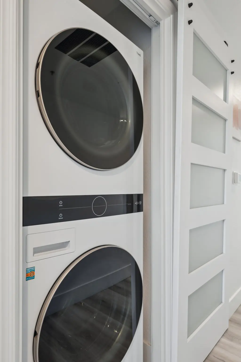 CozySuites Glendale  - Westgate 2Br2Ba