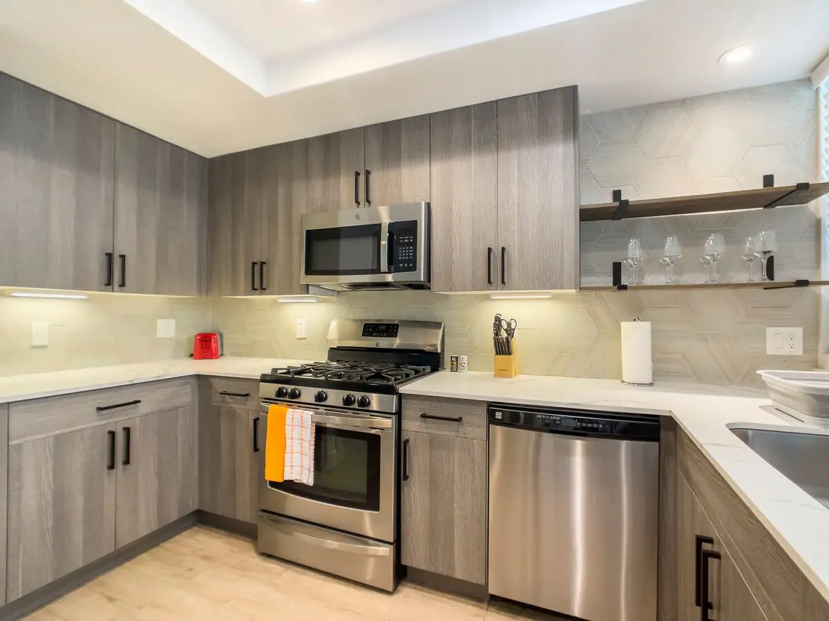 CozySuites 2BR/2BA at Kierland Commons