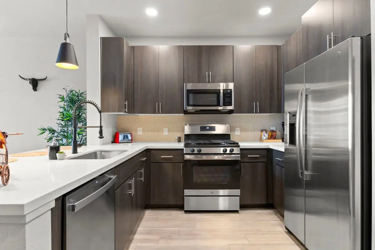 CozySuites 1BR PHX RORO Gym, Pool, Pets!