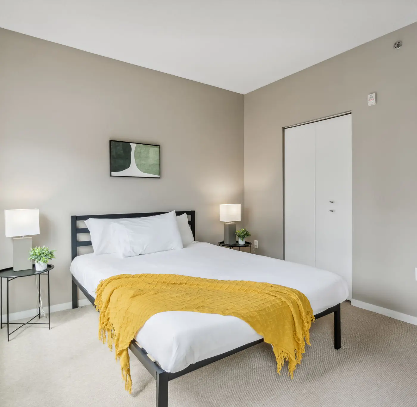 CozySuites 1BR Mill District with pool, gym