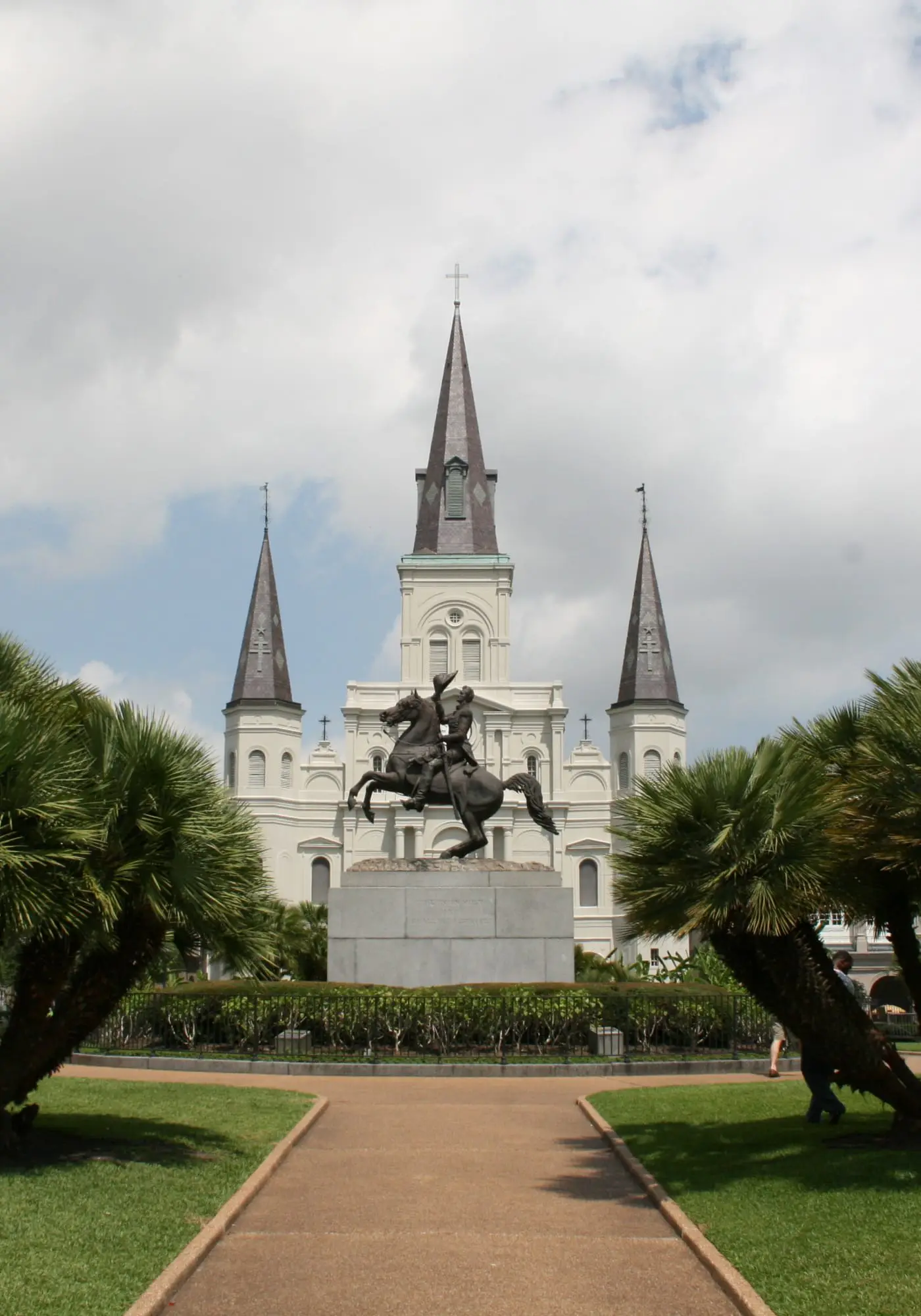 Roami at Motorworks | Near Bourbon St. | 2BR/2BA