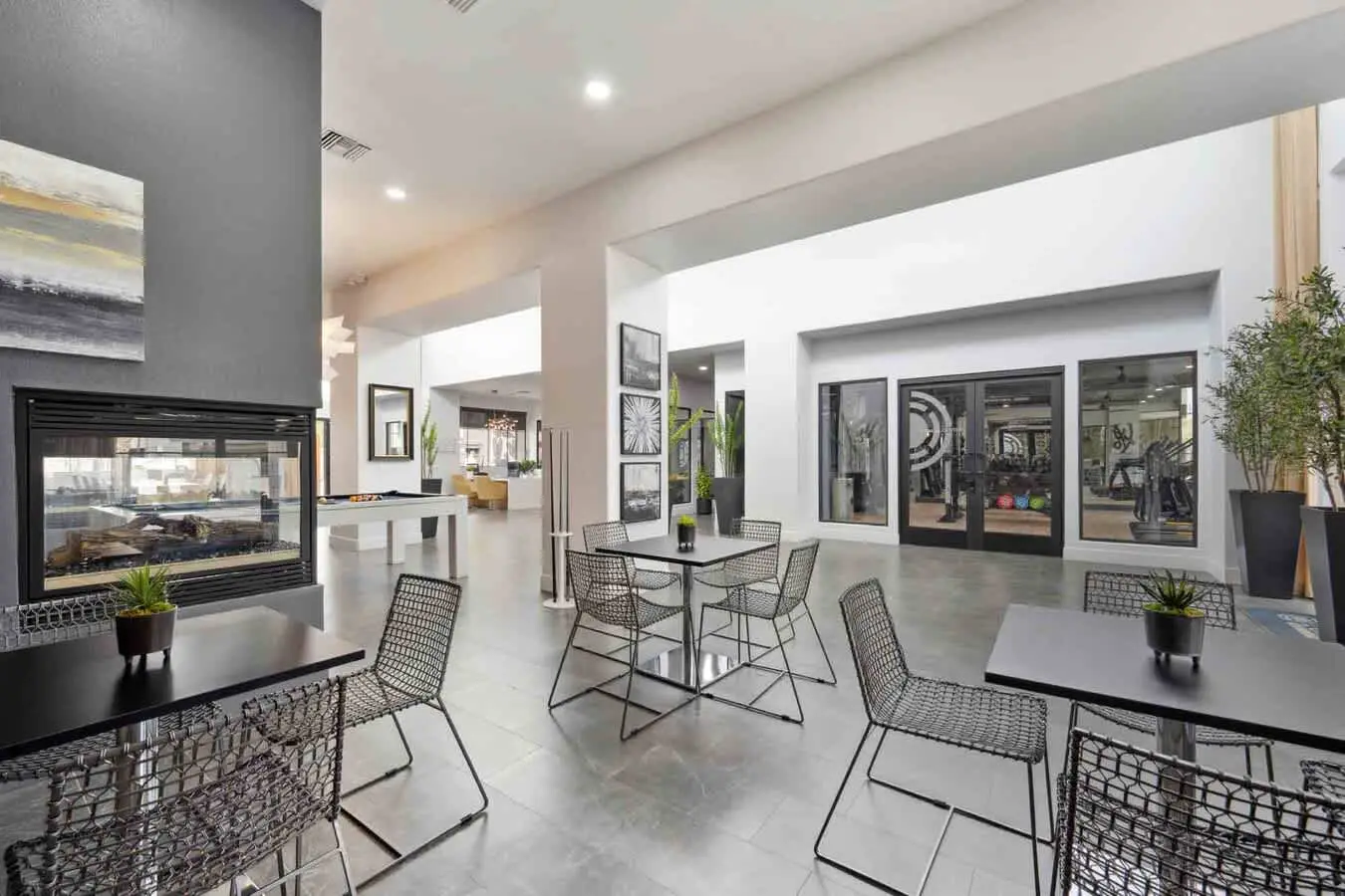CozySuites Glendale  - Westgate w pool! 2BR