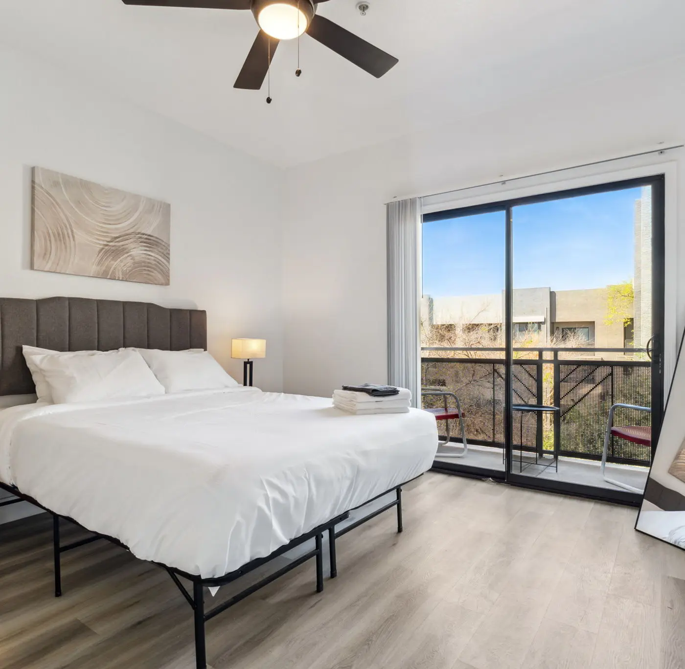 CozySuites Glendale  - Westgate w pool! 2BR