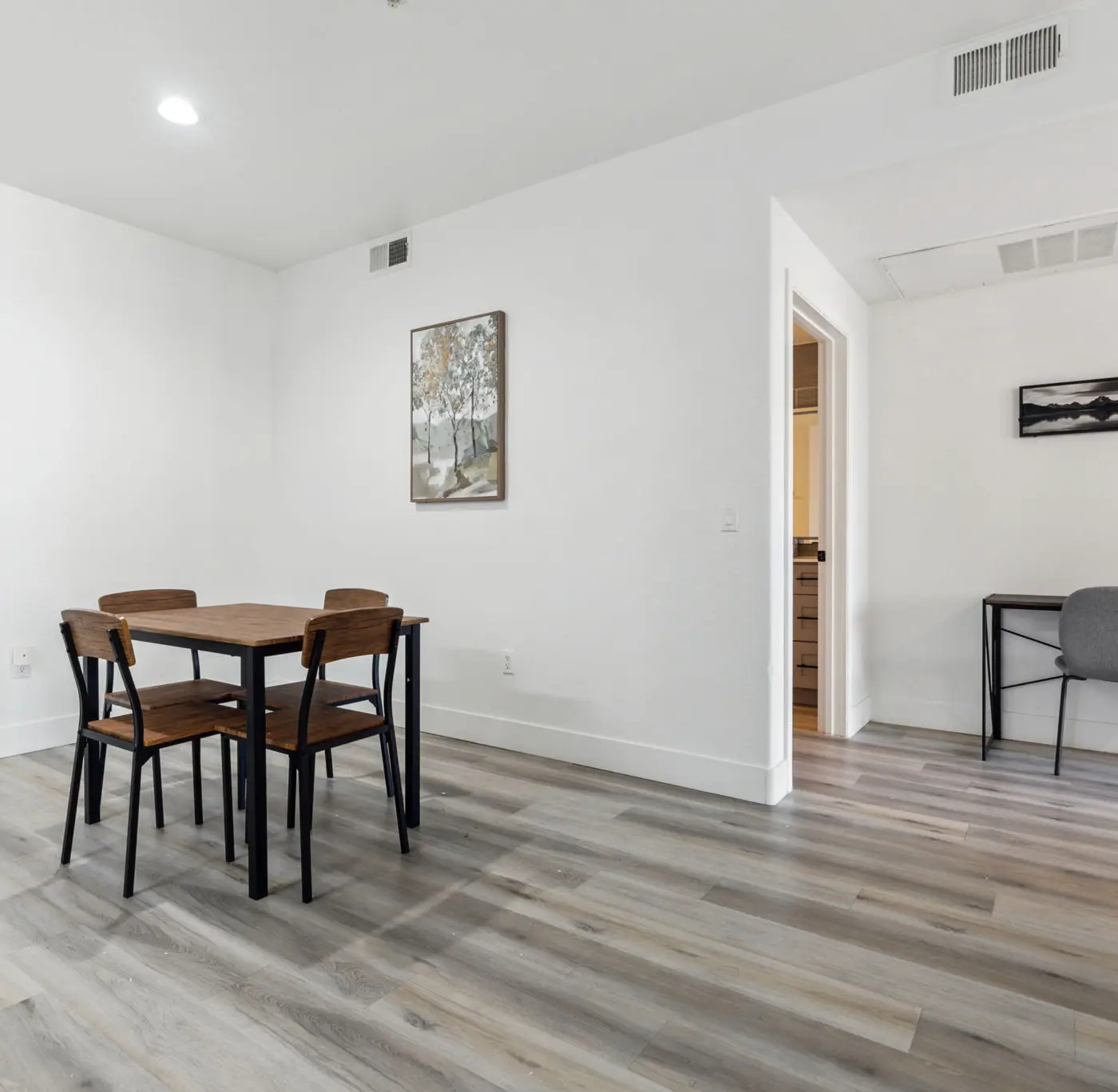 CozySuites Glendale  - Westgate w pool! 2BR