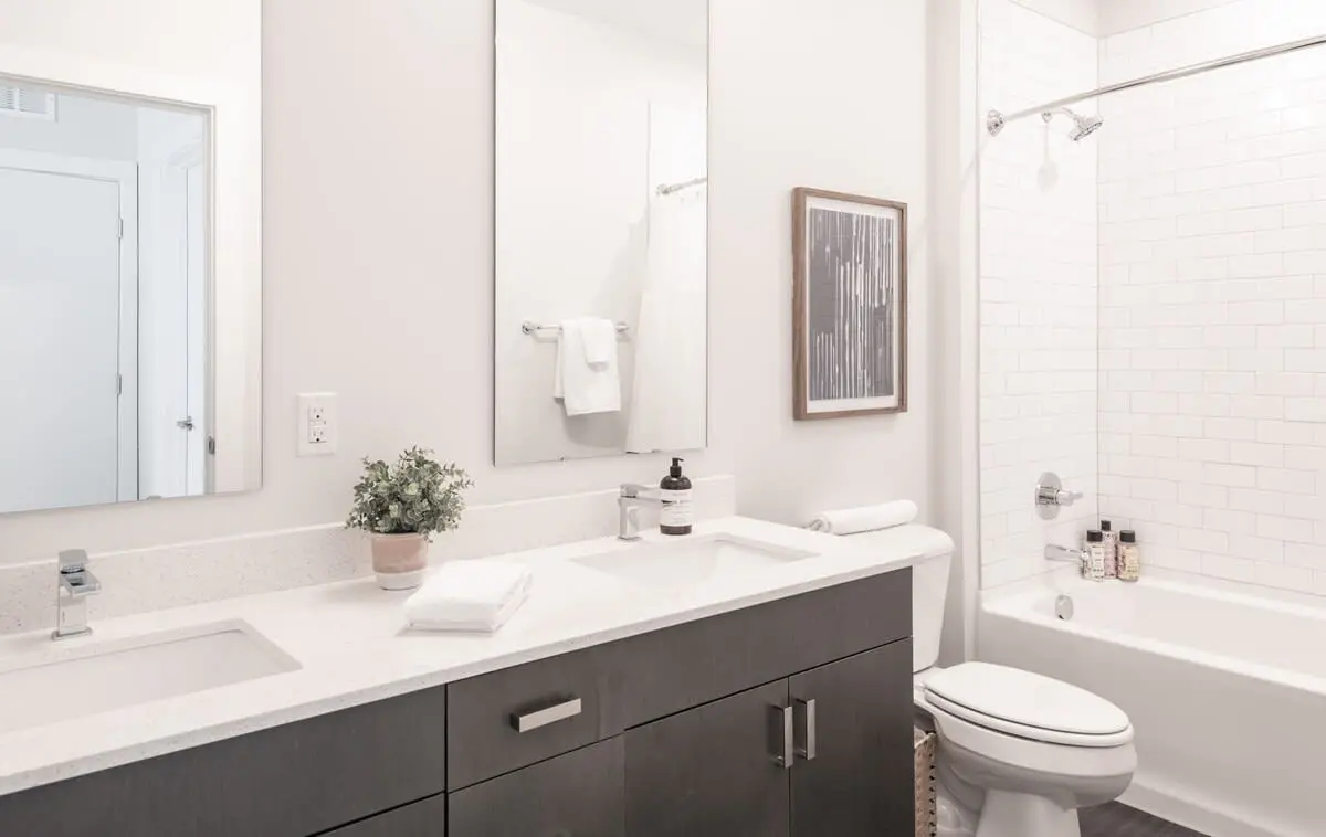 Cozysuites ArtCincy 2BR in Downtown Cincinnati