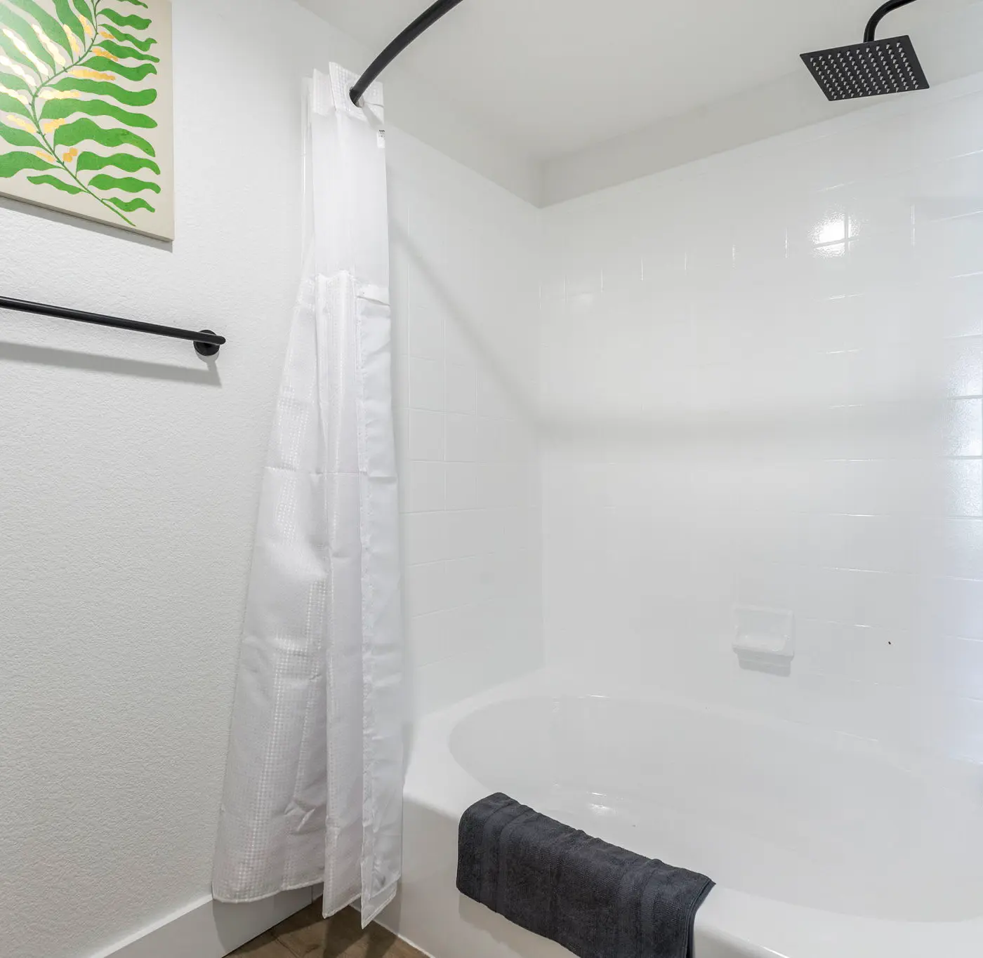 CozySuites 1BR/1BA at Kierland Commons with pool