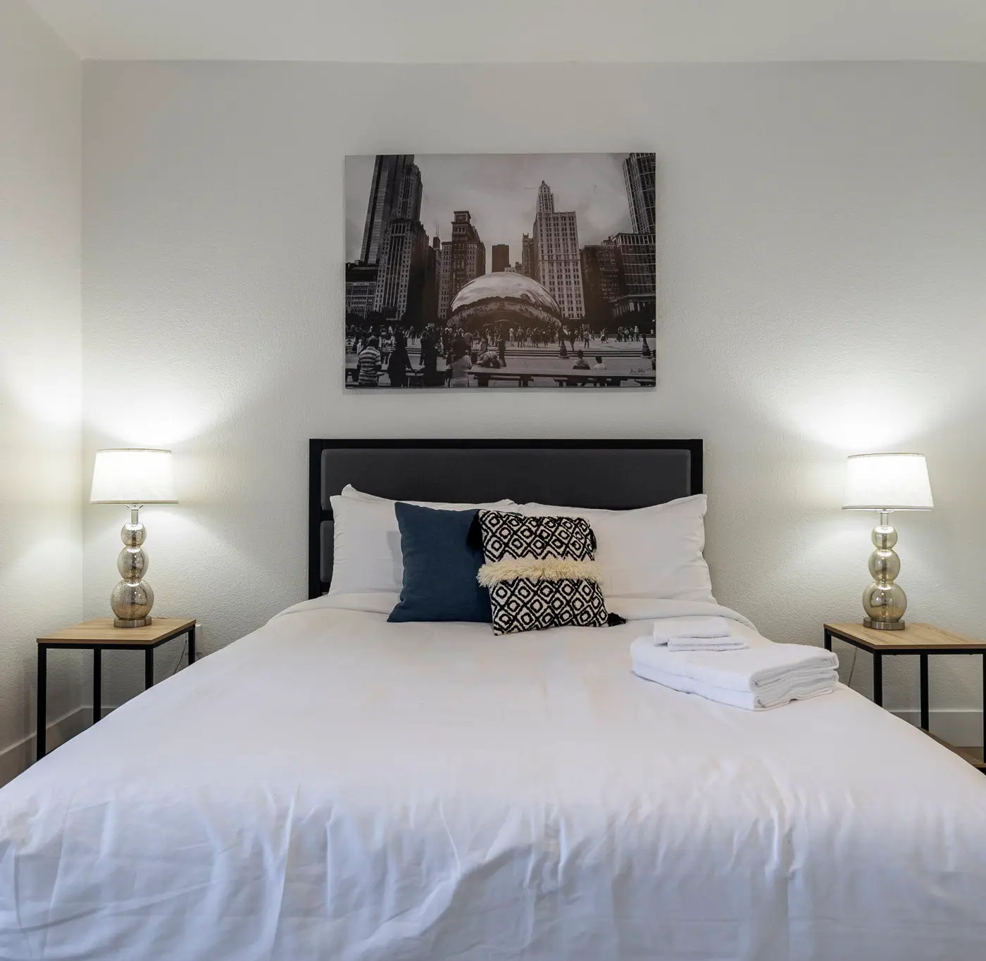 CozySuites 2BR/2BA at Kierland Commons with pool