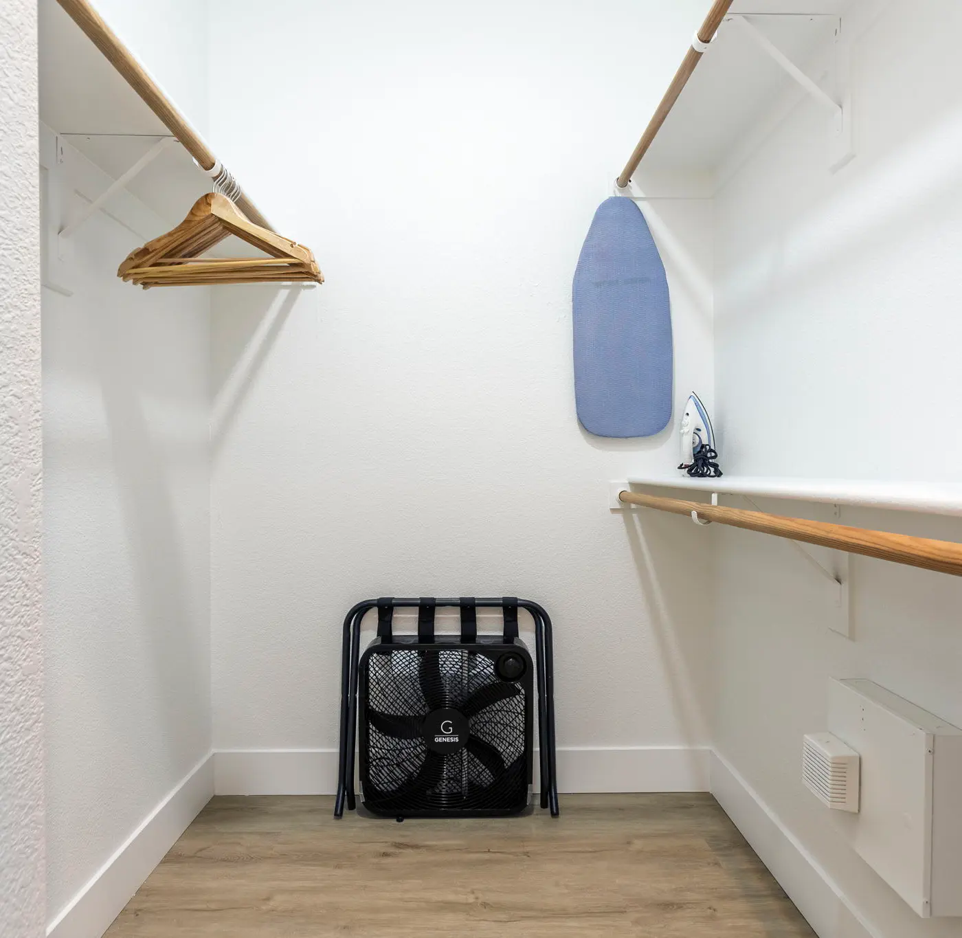 CozySuites 2BR/2BA at Kierland Commons with pool