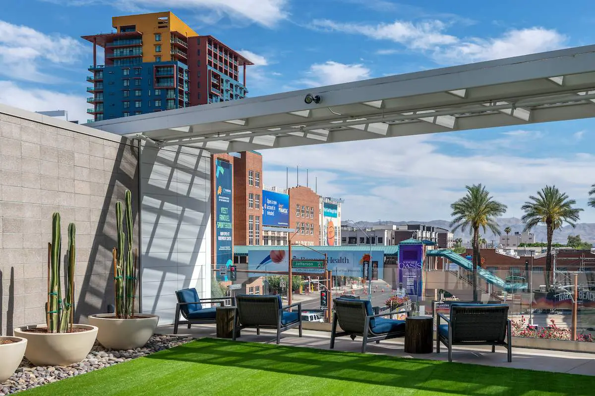 CozySuites Adeline SDO - valet parking, gym, pool!