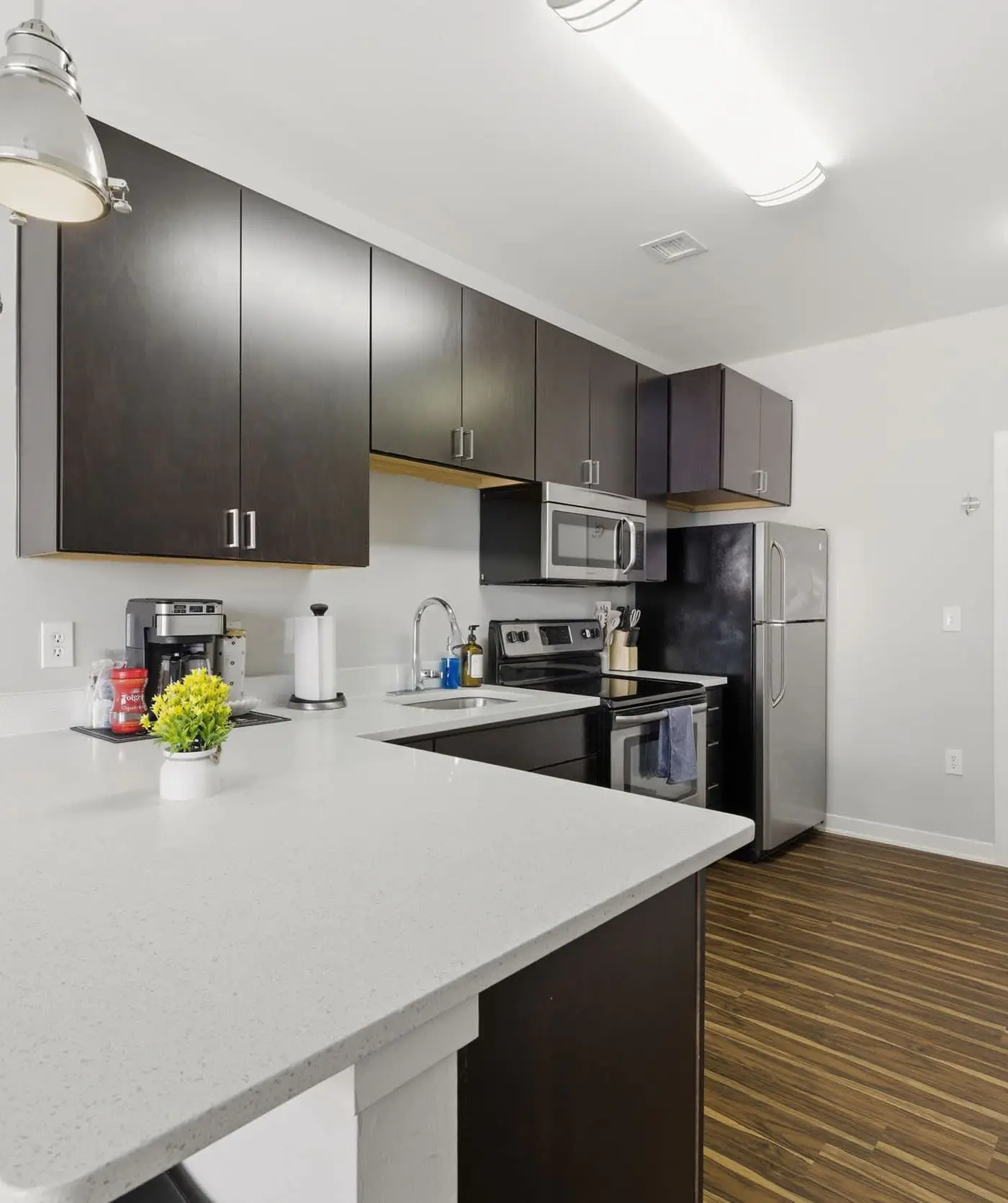 CozySuites | Modern SDO, Monument Circle, Indy
