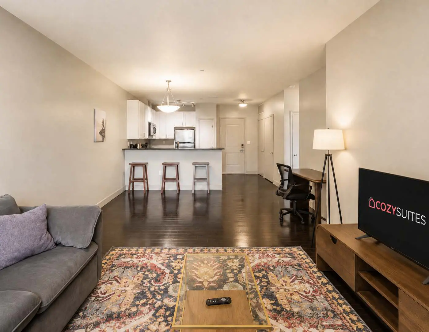1BR/1BA CozySuites at the Banks