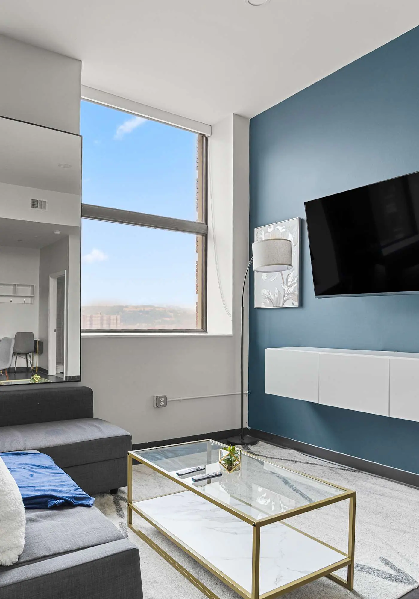 CozySuites 1BR/1BA Downtown Pittsburgh