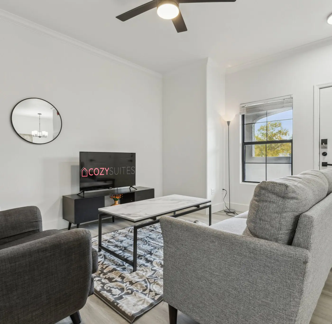 CozySuites Chandler 2BR with 2 pools + Jacuzzi!