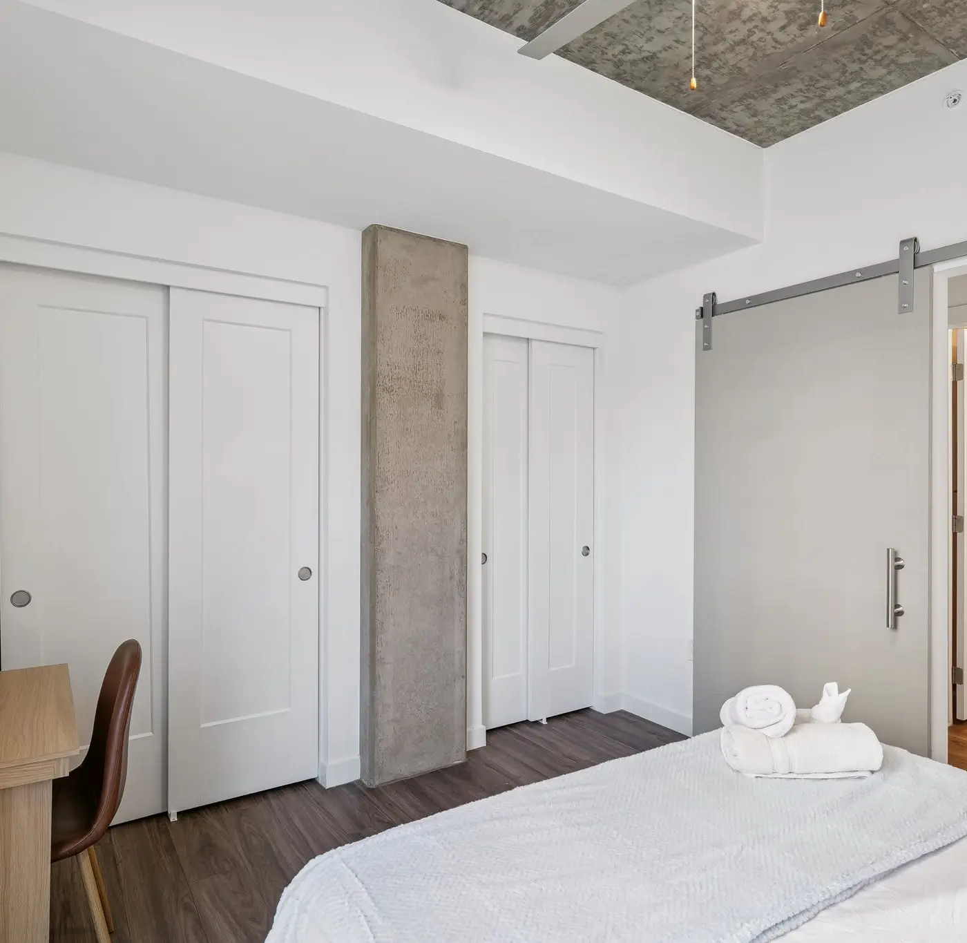 CozySuites Adeline - valet parking, gym, pool | 1BR