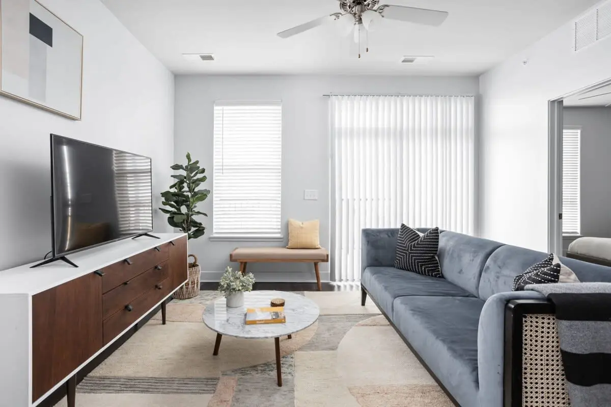 CozySuites Modern 2BR/2BA, Nora Indianapolis