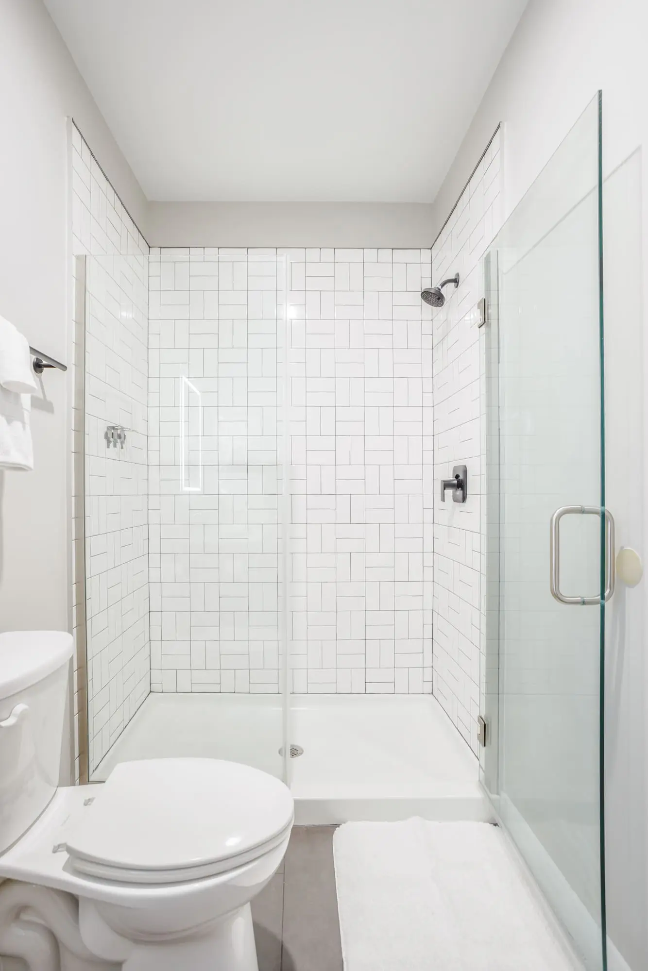CozySuites Textile | 3BR w/ Gym, Rooftop & WiFi