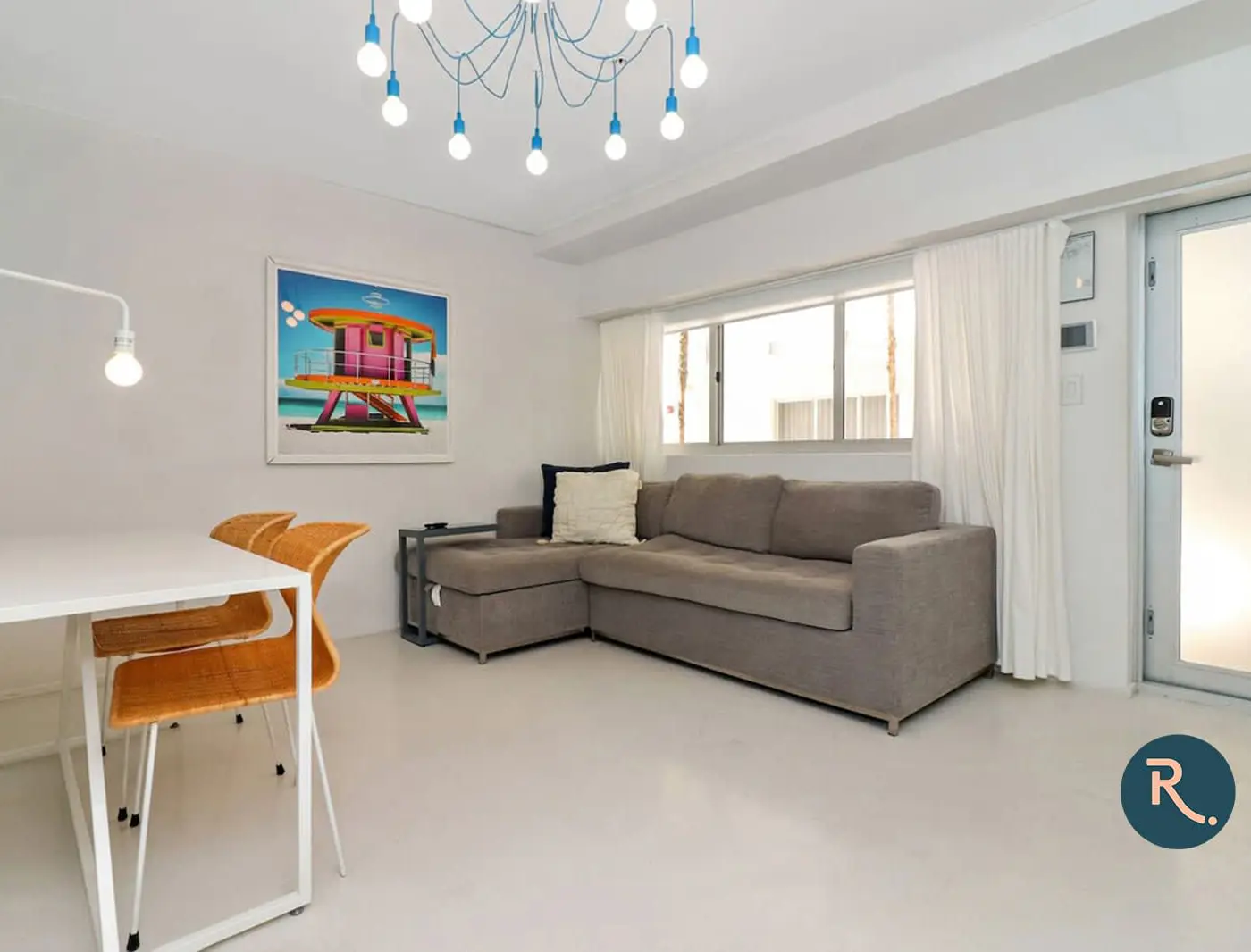 Roami at 250 Collins | Pool | Next to Beach | 1BR