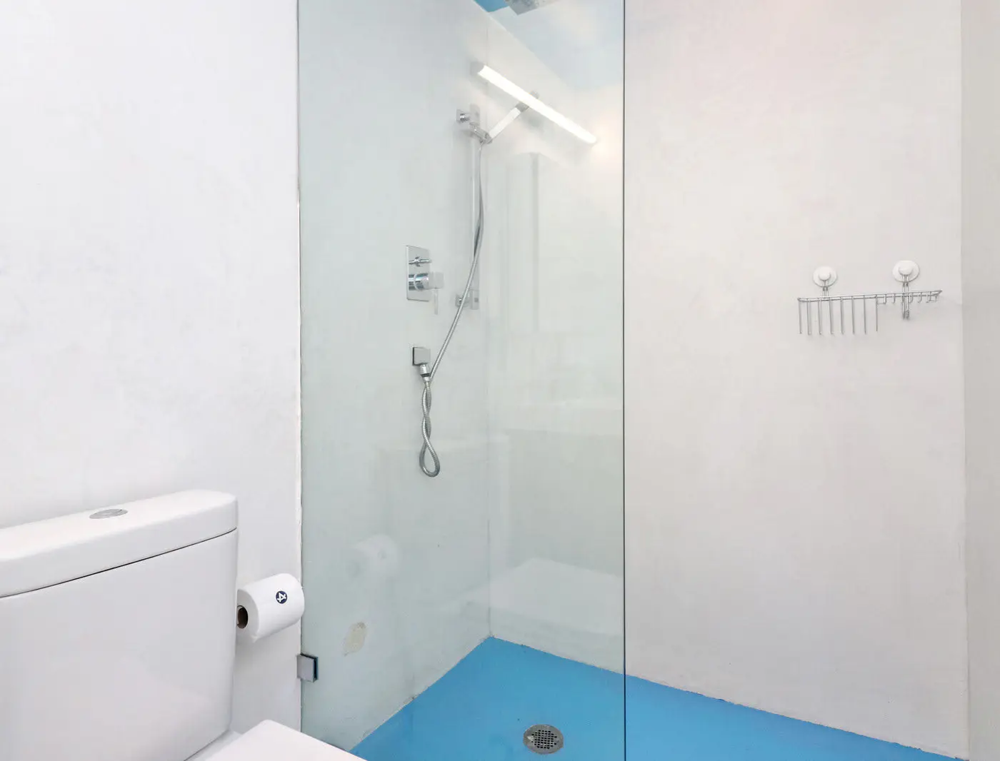 Roami at 250 Collins | Pool | Next to Beach | 1BR