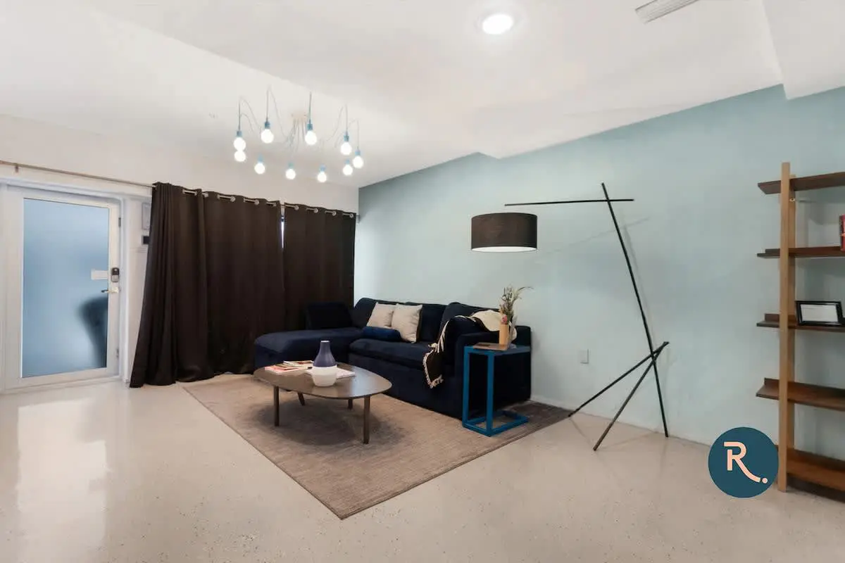 Roami at 250 Collins | Pool | Next to Beach | 2BR