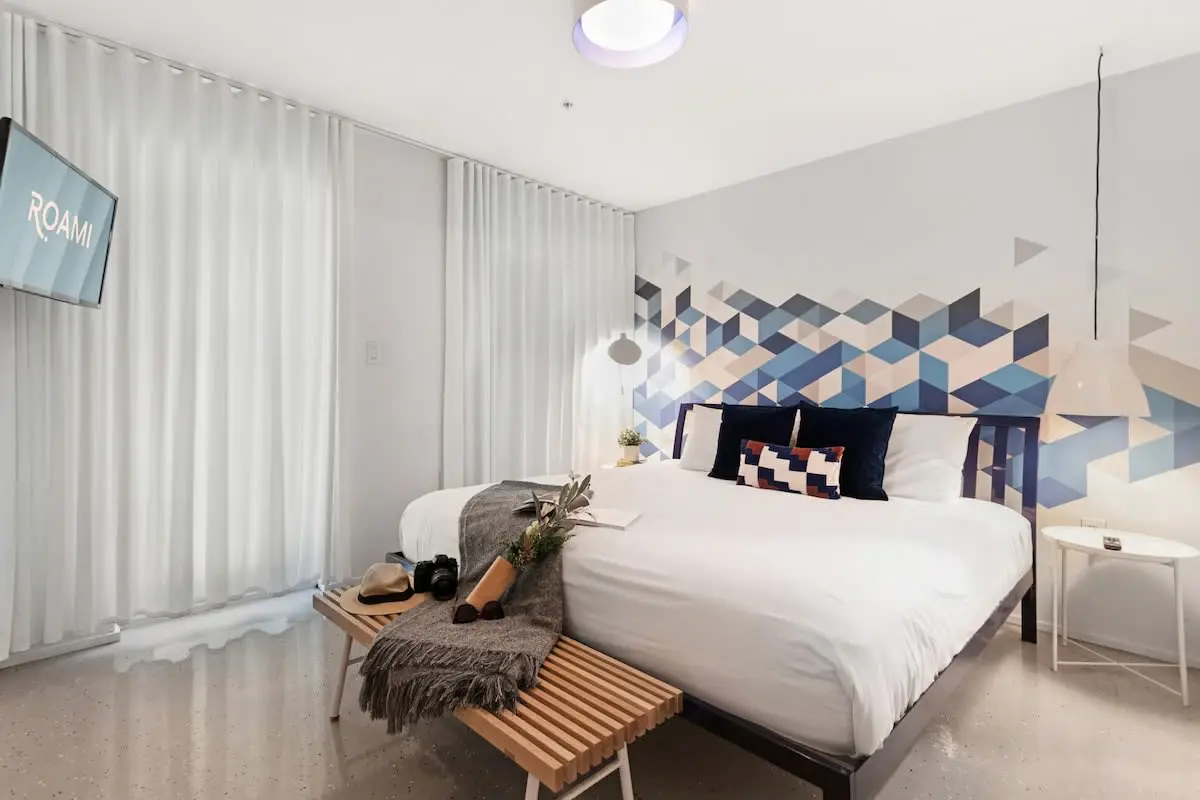 Roami at 250 Collins | Pool | Next to Beach | 2BR