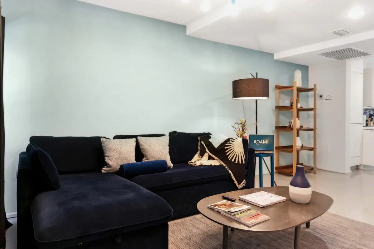 Roami at 250 Collins | Pool | Next to Beach | 2BR
