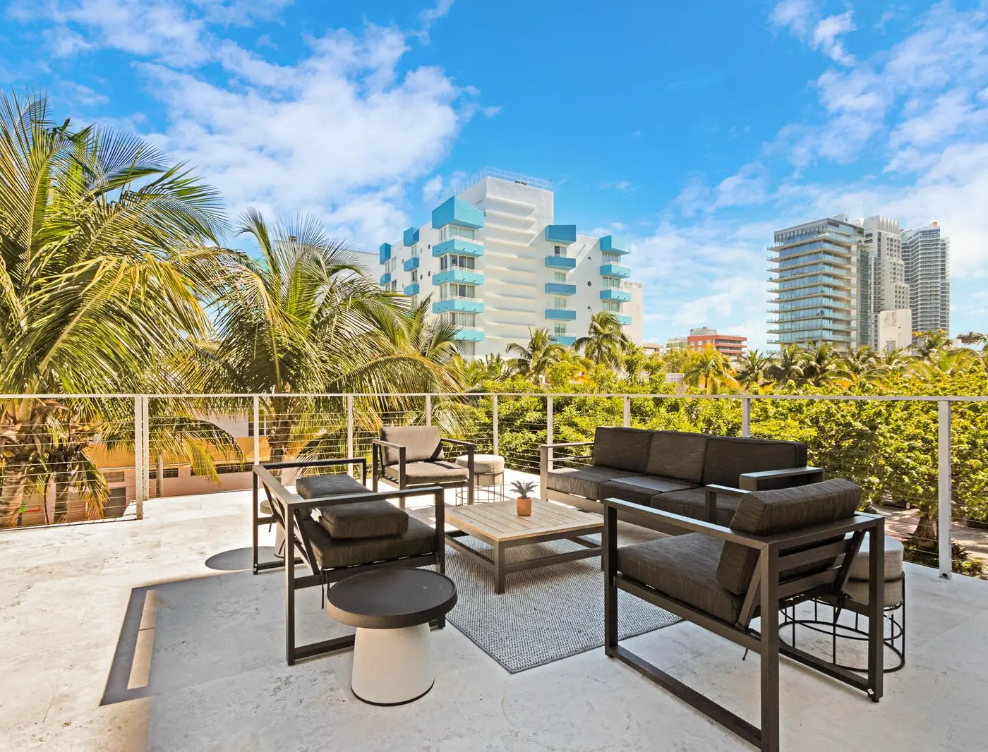 Roami at 250 Collins | Pool | 2BR