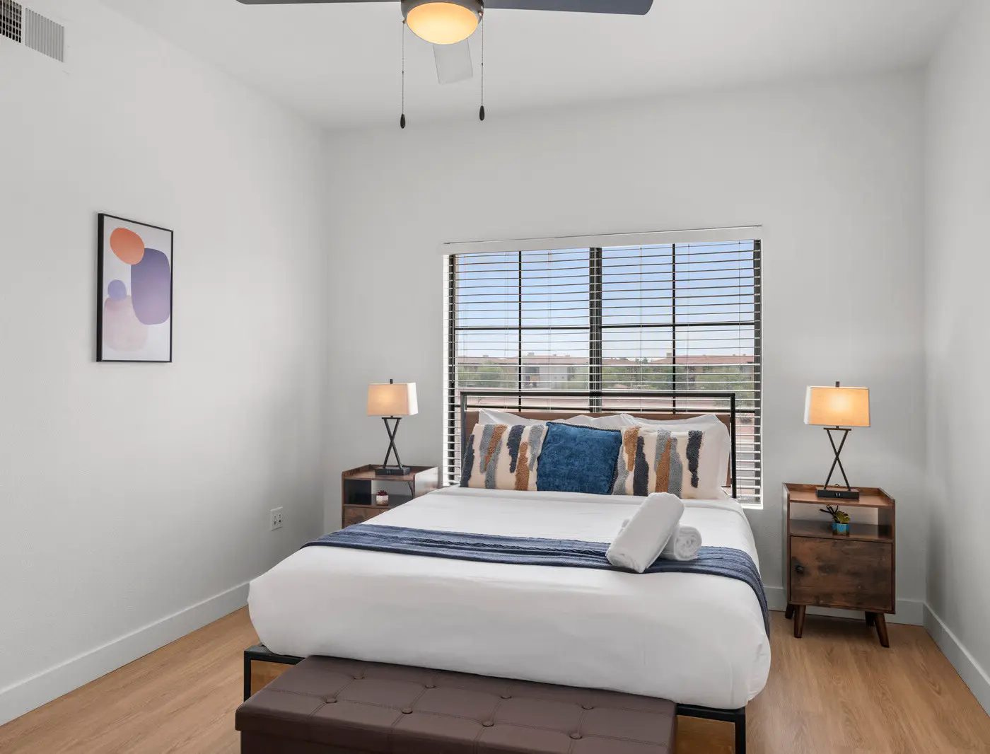 CozySuites Chandler with 2 pools, jacuzzi, arcade! 06