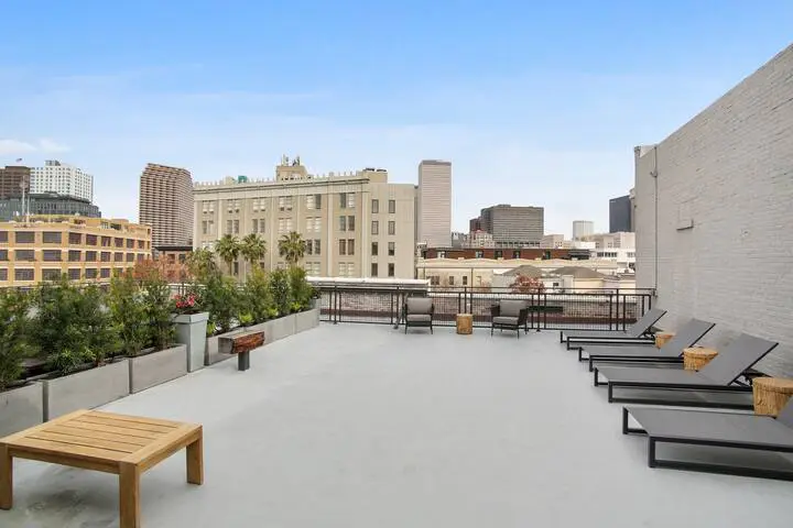 Roami at Motorworks | 2-Story Apartment | 2BR