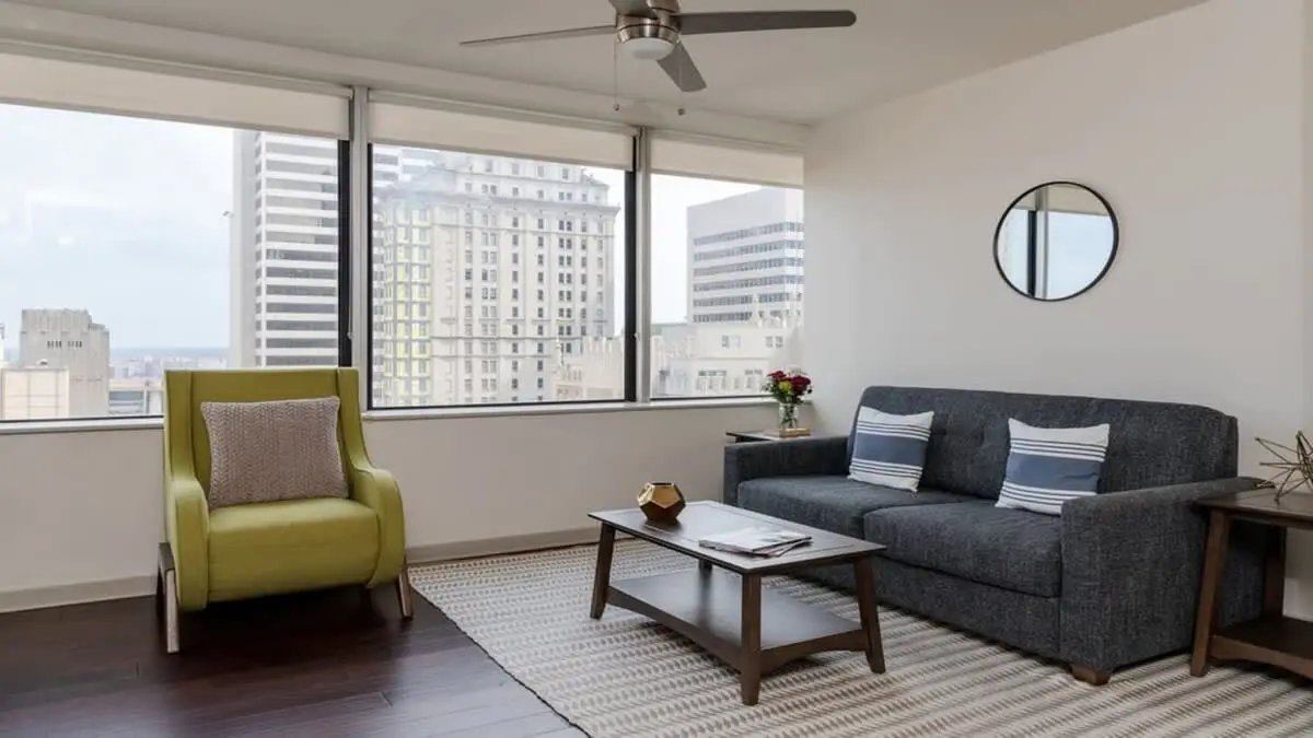 TWO Modern CozySuites at LTV 3BR with Pool, Gym