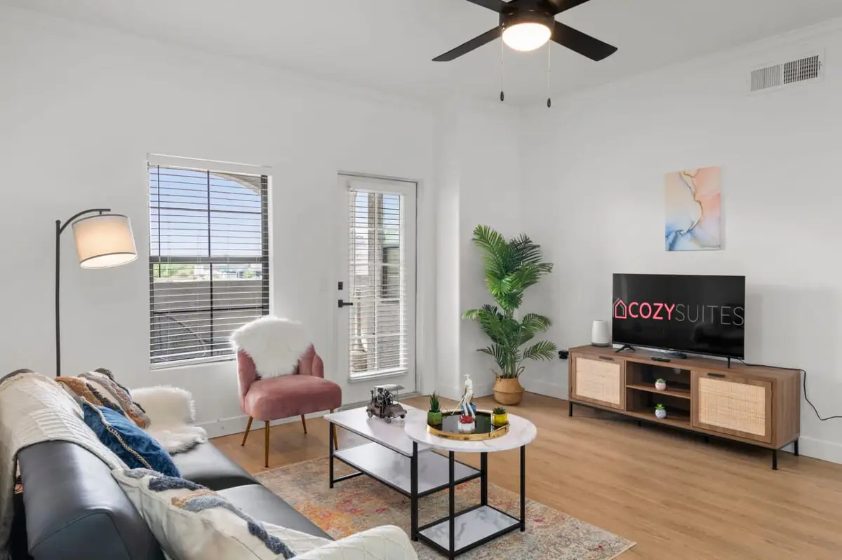 TWO CozySuites Apartment  Downtown Chandler