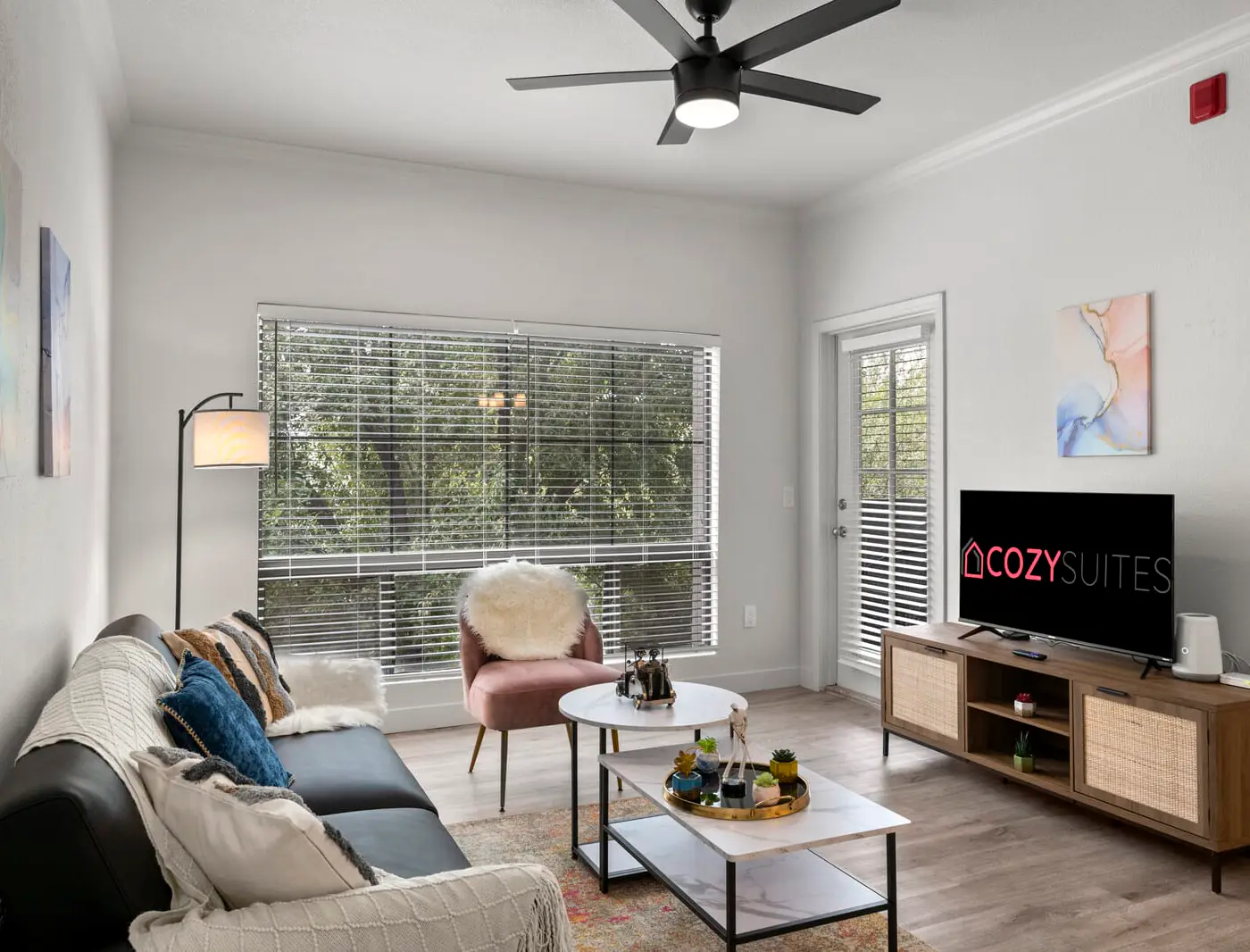 CozySuites Chandler 2BR with 2 pools and Jacuzzi