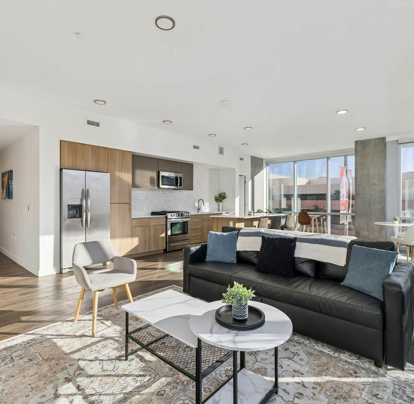 TWO CozySuites Adeline - 4BR