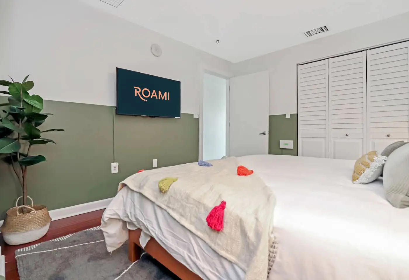 Roami at Adagio | Miami | 4BR Combo