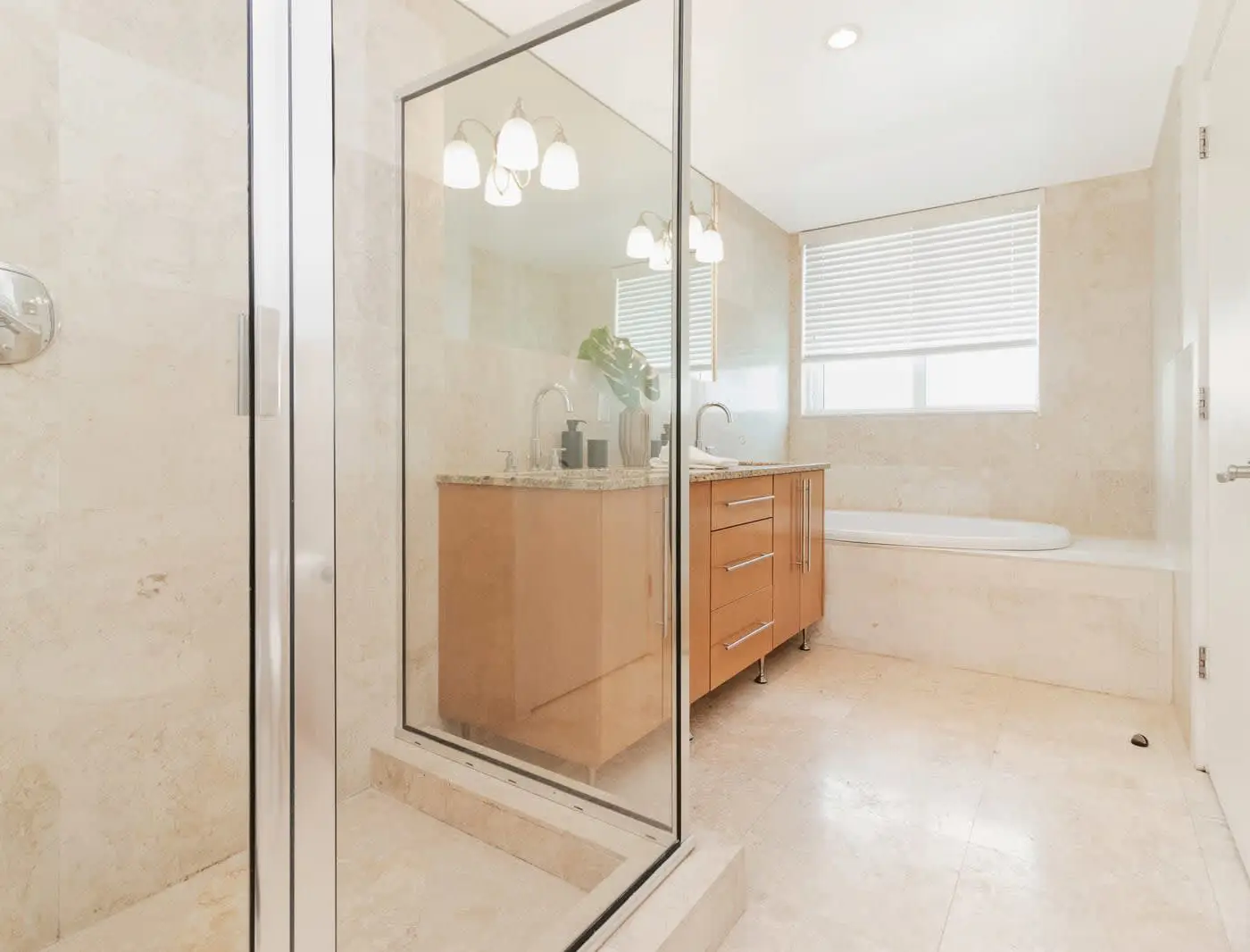 Roami at Adagio | Miami | 4BR Combo