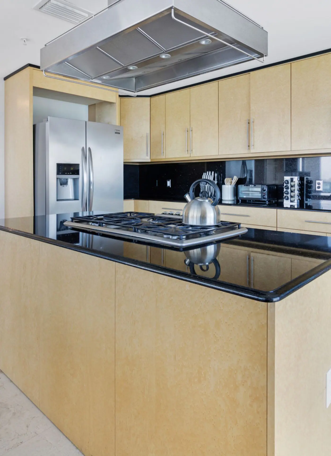 Roami at Adagio | Miami | Waterfront 6BD