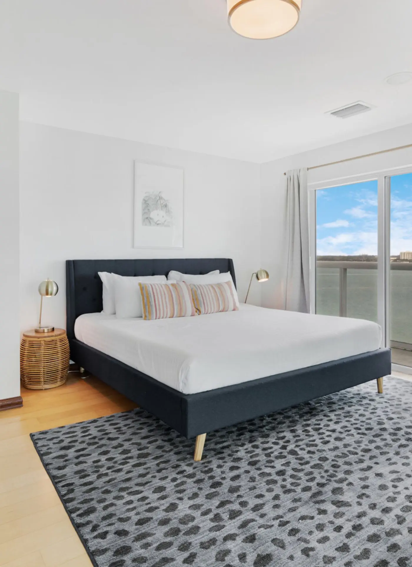 Roami at Adagio | Miami | Waterfront 6BD