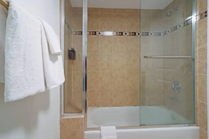 Roami at Sunny Isles | Rooftop Pool | 4 BR