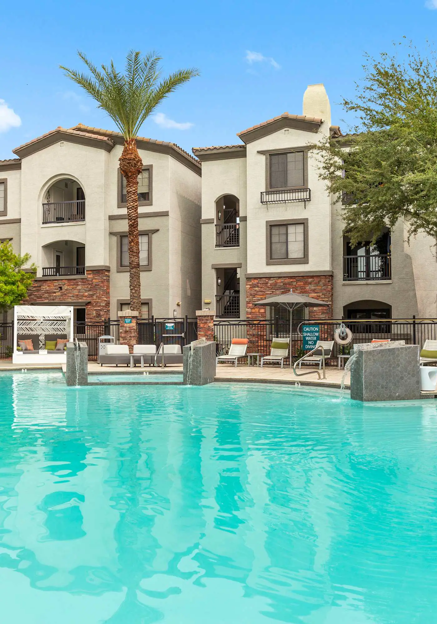 CozySuites Glendale stadium area and pool