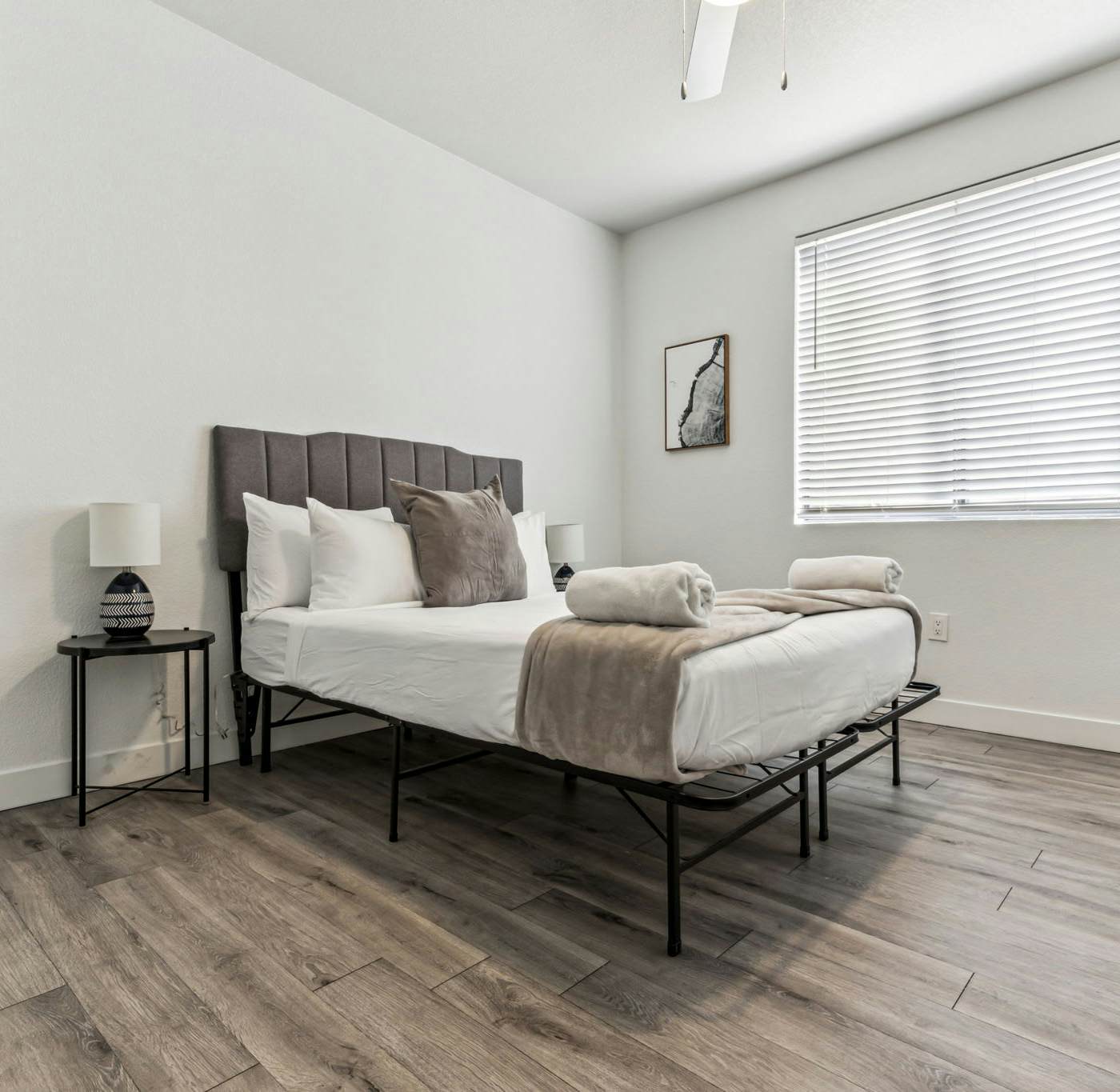 CozySuites Glendale stadium area and pool