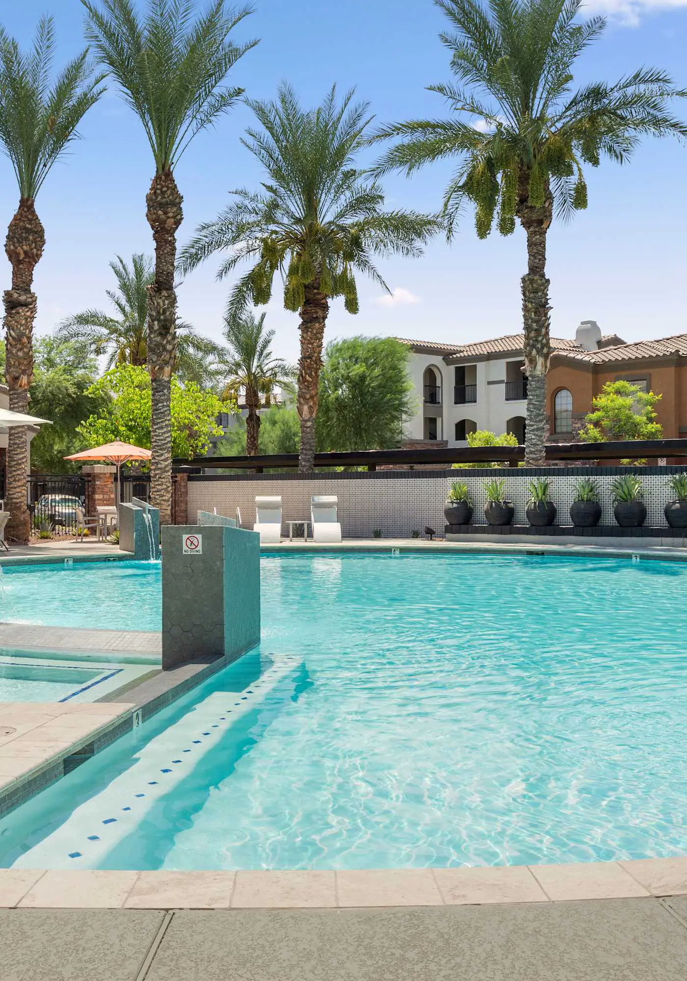 CozySuites Glendale stadium area and pool