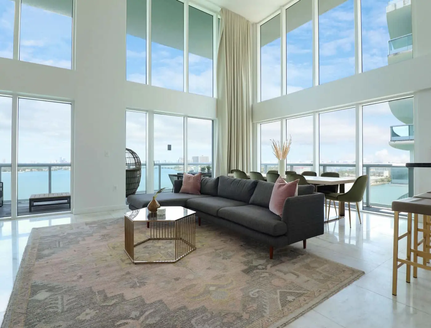 Roami at Adagio | Miami | 6BR Combo