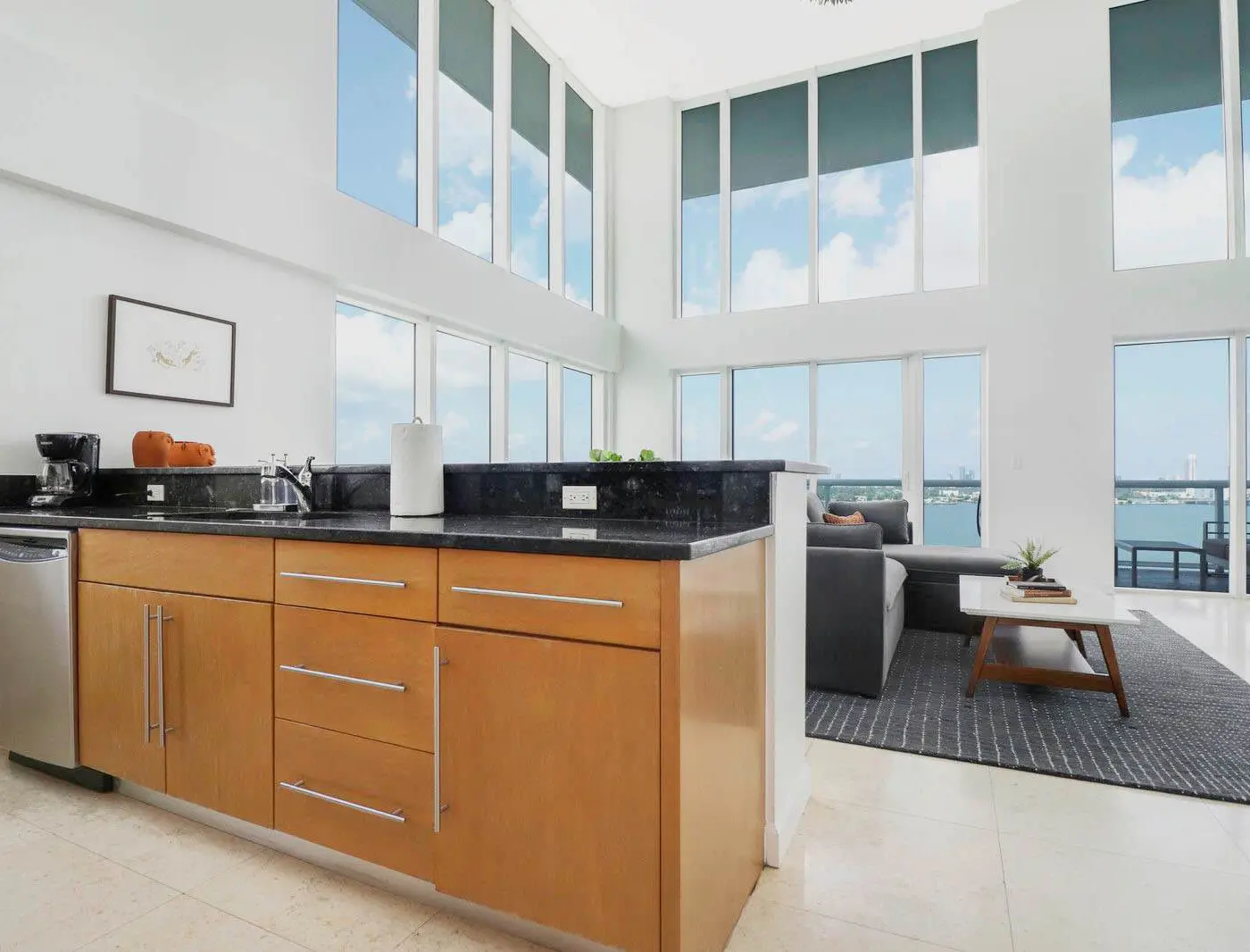 Roami at Adagio | Miami | 6BR Combo