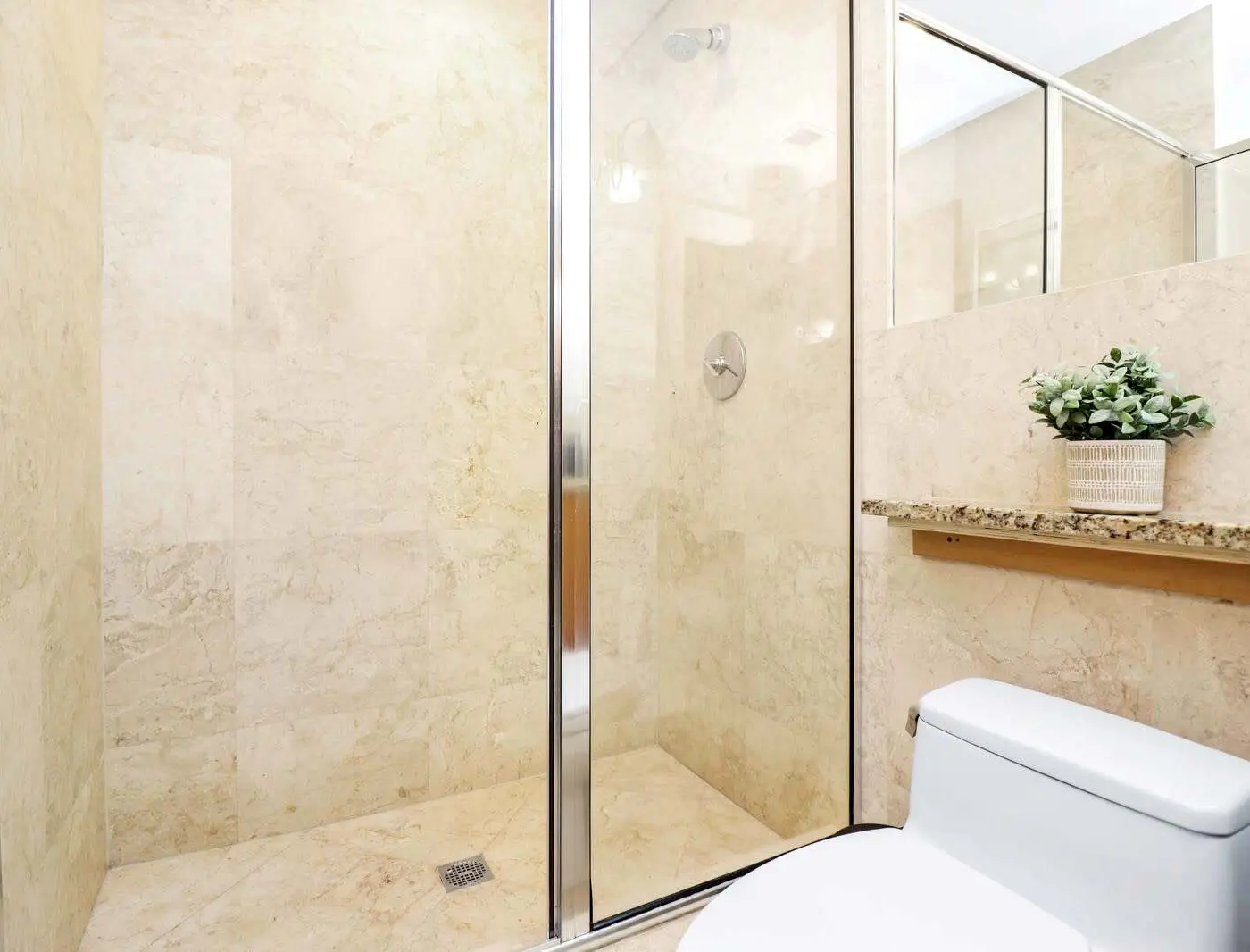Roami at Adagio | Miami | 6BR Combo