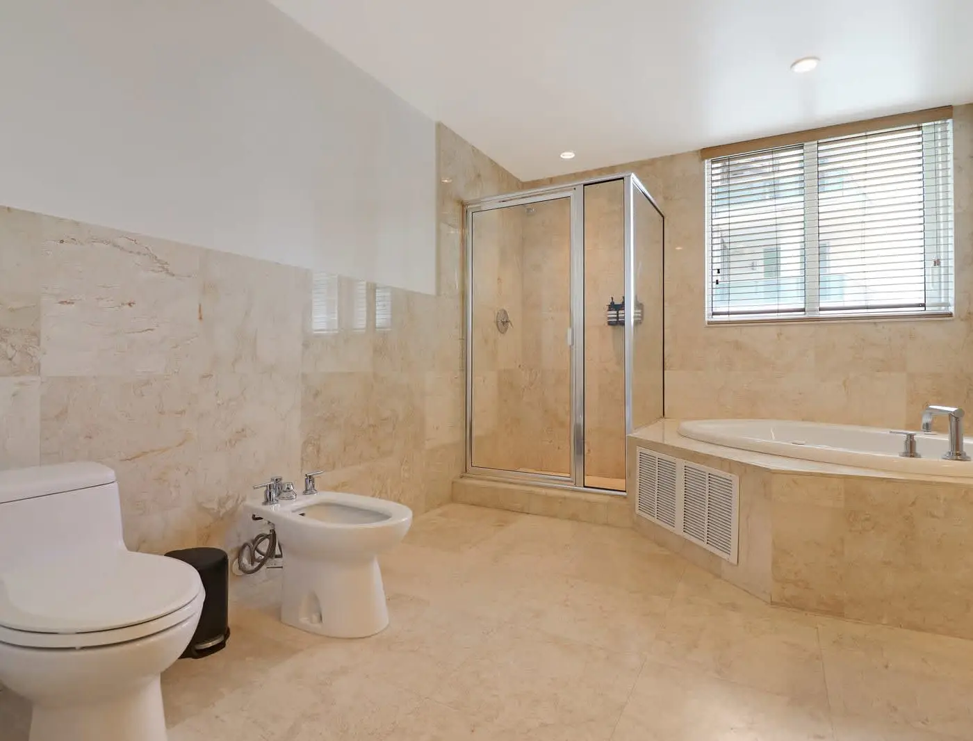 Roami at Adagio | Miami | 6BR Combo