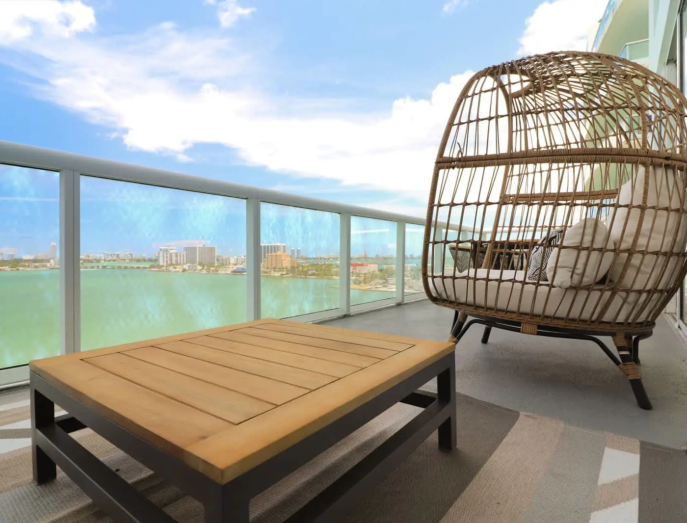 Roami at Adagio | Miami | 6BR Combo