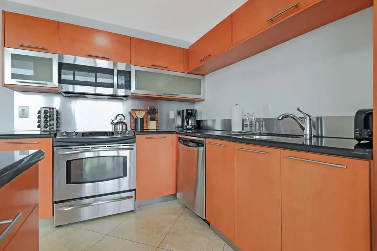 Roami at Sunny Isles | 6BR Combo